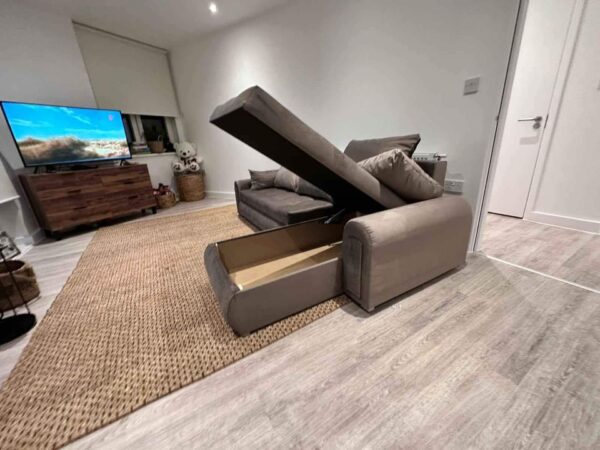 Berlin corner sofa bed with storage - Image 34