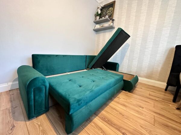 Berlin Green velvet corner sofa bed with double storage - Image 4